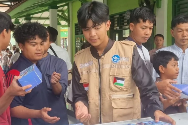 Jumat Berkah di Bekasi