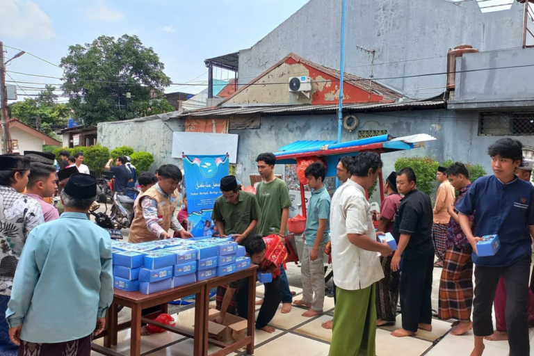 Jumat Berkah di Bekasi